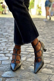 ELEGANT SHOES WITH STRAPS