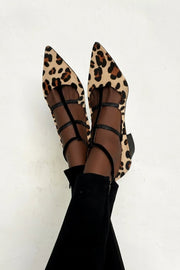 BALLET FLATS WITH ANIMAL PRINT AND STRAPS