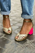 SANDALS WITH CONTRASTING HEEL