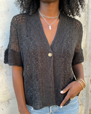 LINDSY - ELEGANT TEXTURED TOP