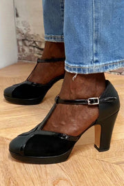 TENNIS SHOES WITH PLATFORM