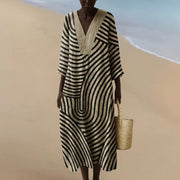 ELARA™ | MONOCHROME MAXI DRESS