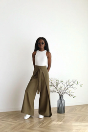 Ariane – WOMEN’S WIDE-LEG LINEN PANTS