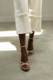 HIGH HEEL SANDAL WITH CROSS STRAPS