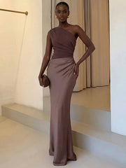 Sophia | Maxi Dress with a Guilt in Satin