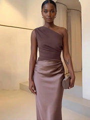 Sophia | Maxi Dress with a Guilt in Satin