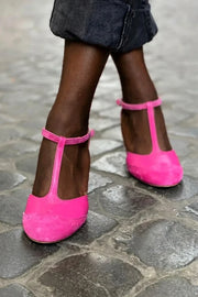 Emerynn™ | T-Bar Sandals