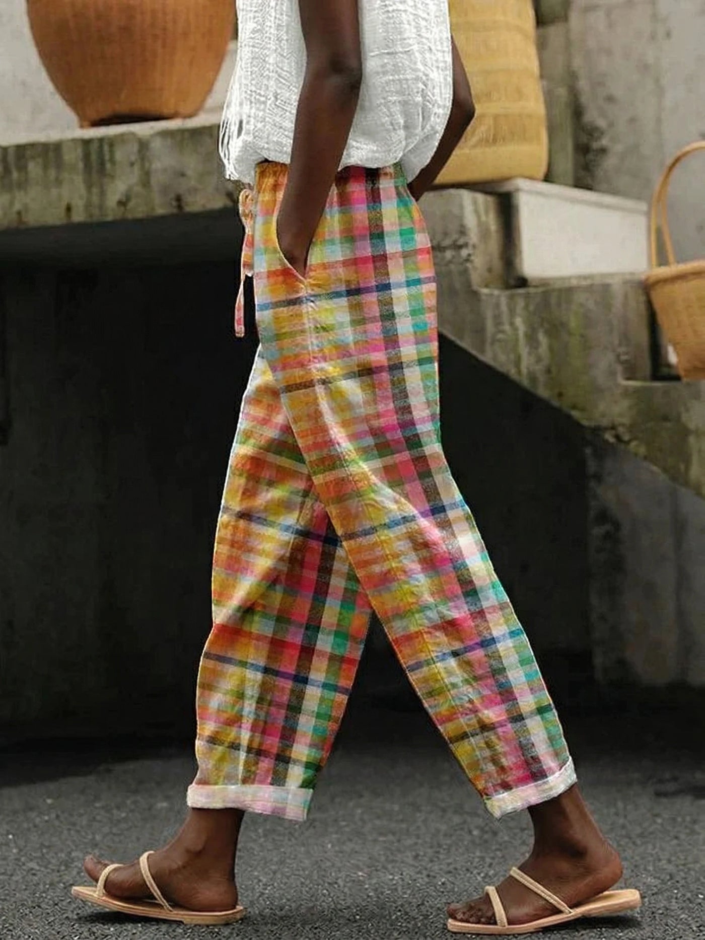 ZENARIAH – COMFORTABLE CHECKERED PANTS